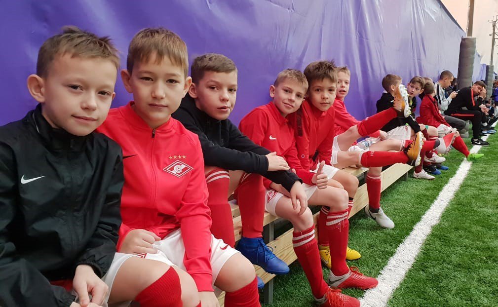 Футбольная школа краснодар. Как попасть в футбольный клуб в 14 лет.