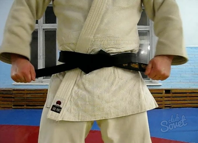 Как правильно завязывать пояс на кимоно по дзюдо пошагово фото